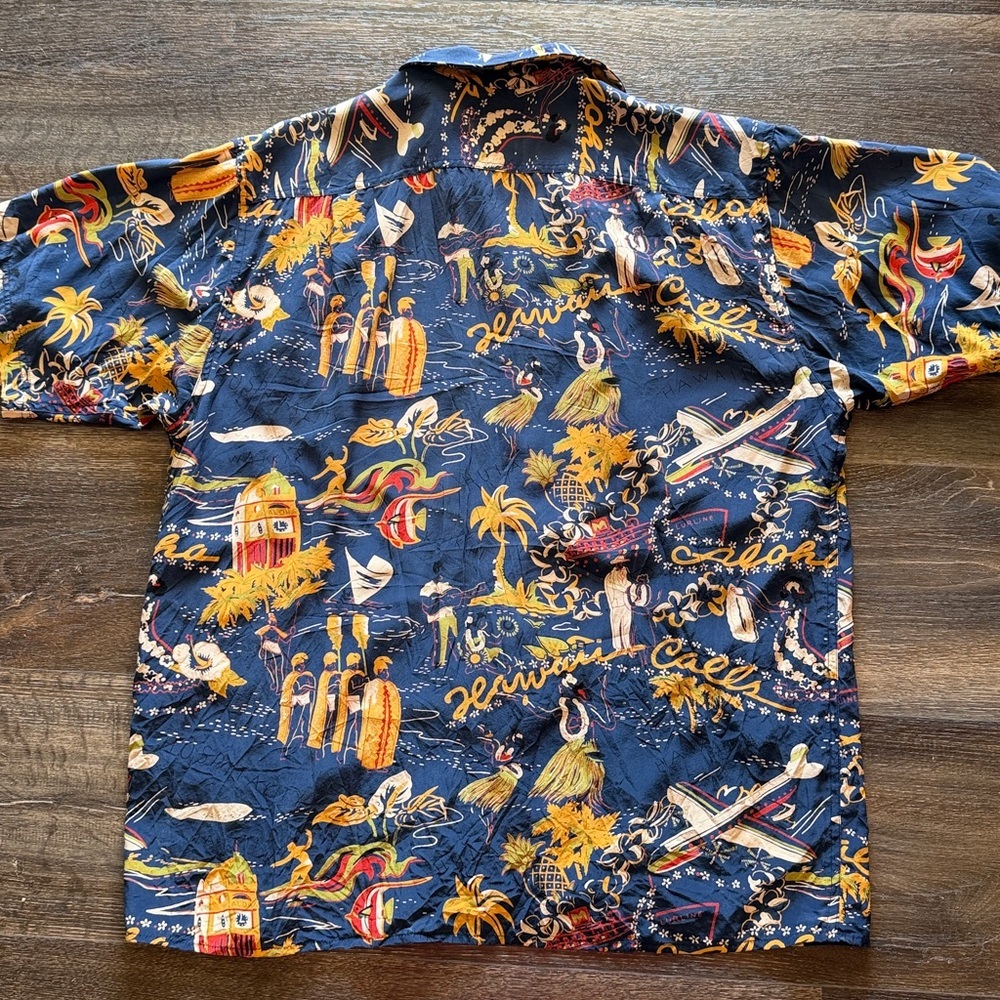 An Original Avanti Silk Button down aloha Waikiki hospitality medium - Picture 4 of 4